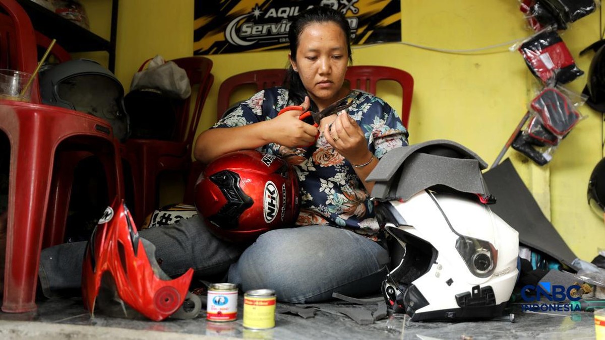 Helm Rusak Jangan Dibuang, Dikirim ke Sini Auto Jadi Seperti Baru