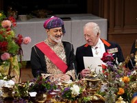 The Sultan of Oman, Sultan Haitham bin Tariq al Said, and Britain's King Charles attend the state banquet for the Sultan of Oman, at Windsor Castle, in Windsor, Britain, October 20, 2026.    Jordan Pettitt/Pool via REUTERS     TPX IMAGES OF THE DAY