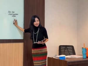 Gaya Keseharian Dosen Gen Z di Medan yang Viral, Bikin Gagal Fokus