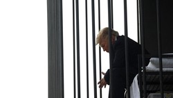 Sindiran Iran Bikin Trump di Balik Jeruji Curi Perhatian