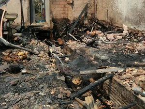 2 Mobil dan Puluhan Ternak di Jakbar Hangus Terbakar