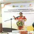 Menko Hilirisasi dan Transisi Energi dan Menteri ESDM Bahlil Lahadalia saat menyampaikan sambutan dalam Peresmian Penerimaan Gas JNE#6 dan Fasilitas Produksi Lapangan Maha pada Kamis (22/10/2026). (Tangkapan Layar Youtube/KementerianESDM)