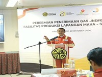 Menko Hilirisasi dan Transisi Energi dan Menteri ESDM Bahlil Lahadalia saat menyampaikan sambutan dalam Peresmian Penerimaan Gas JNE#6 dan Fasilitas Produksi Lapangan Maha pada Kamis (22/10/2026). (Tangkapan Layar Youtube/KementerianESDM)
