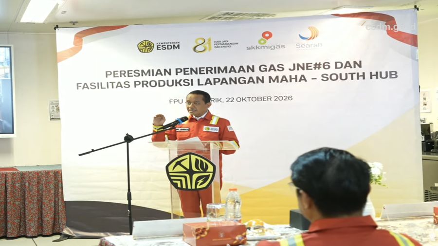 Menko Hilirisasi dan Transisi Energi dan Menteri ESDM Bahlil Lahadalia saat menyampaikan sambutan dalam Peresmian Penerimaan Gas JNE#6 dan Fasilitas Produksi Lapangan Maha pada Kamis (22/10/2026). (Tangkapan Layar Youtube/KementerianESDM)