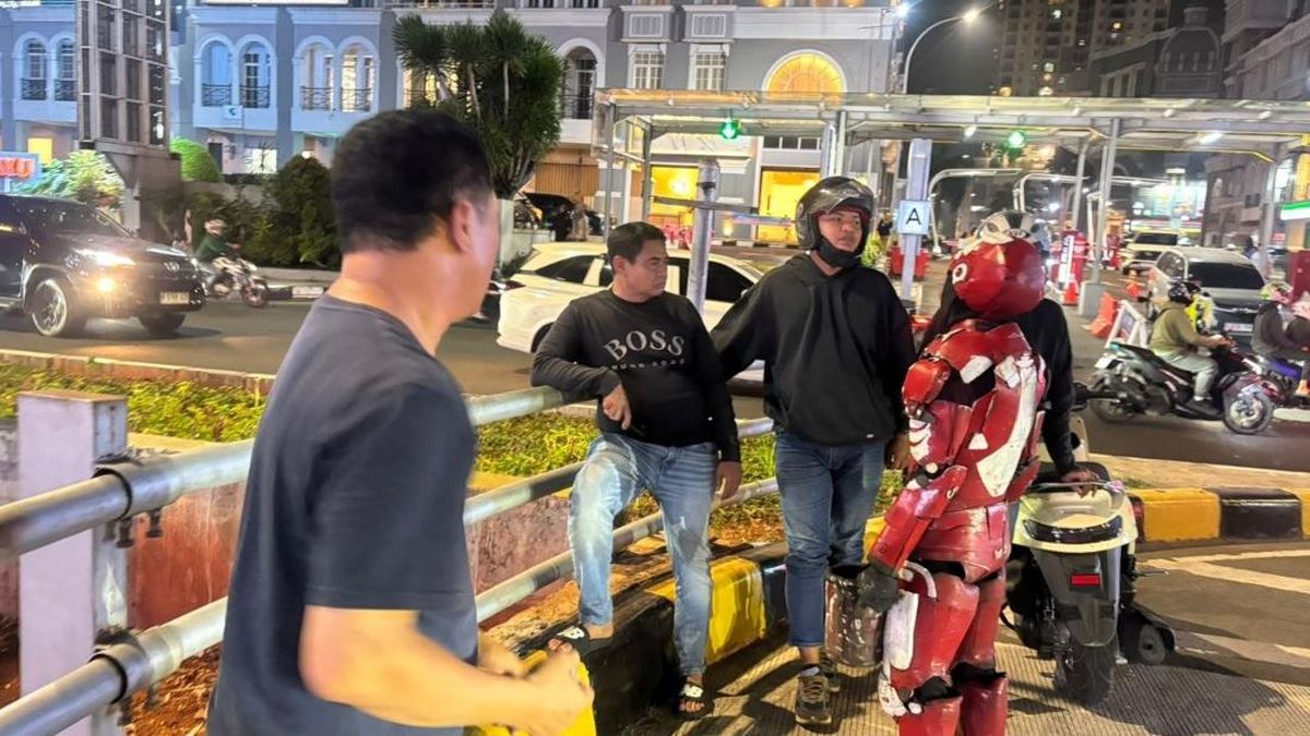 Viral 'Iron Man' Lerai Cekcok Sopir Taksi di Jalanan Kelapa Gading — NadiKabar.com