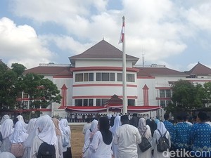 Khidmat Hari Santri di Tasikmalaya