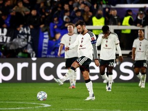 MU Memalukan! Dibantai Como 4-1, Catat Rekor Buruk di Eropa