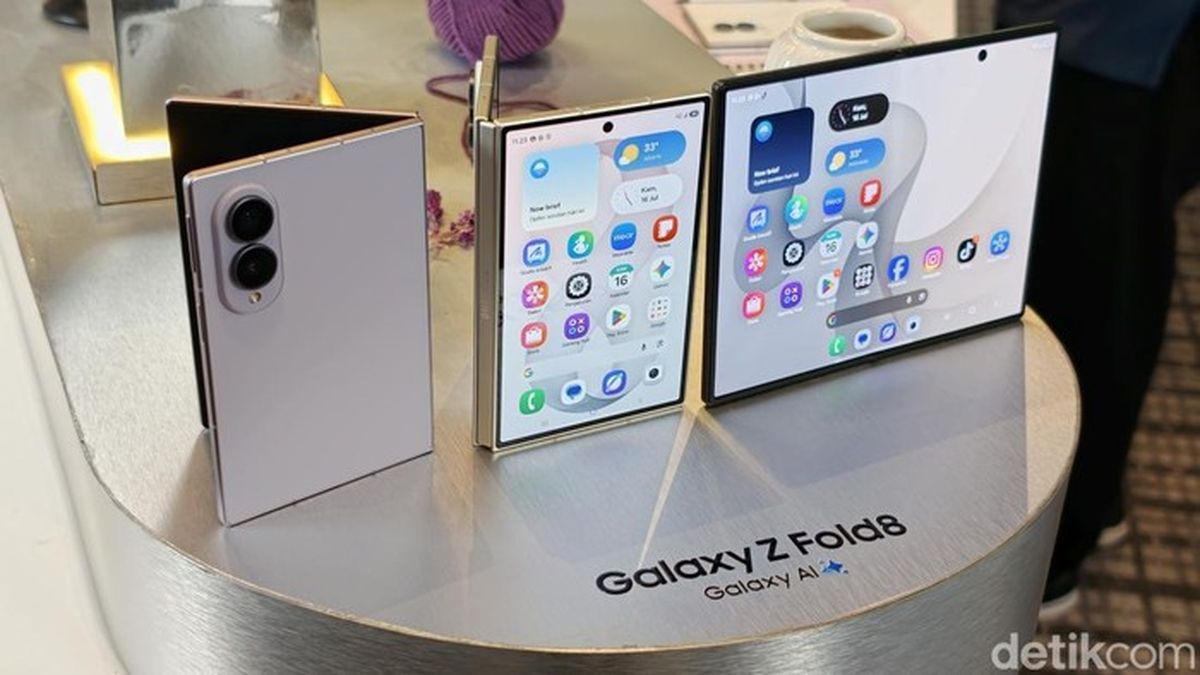 Tak Asal Ikut Tren, Samsung Andalkan 8 Generasi Pengembangan Galaxy Z Fold — NadiKabar.com
