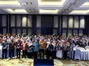 Wabup Gresik Ajak Masyarakat Optimalkan Pemanfaatan Buku KIA