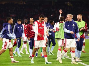 Ajax Vs Atalanta: Paes di Bench, De Godenzonen Menang 2-0
