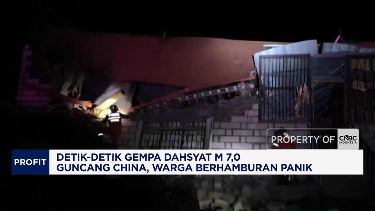 Video: Gempa Dahsyat M 7,0 Guncang China, Warga Berhamburan Panik