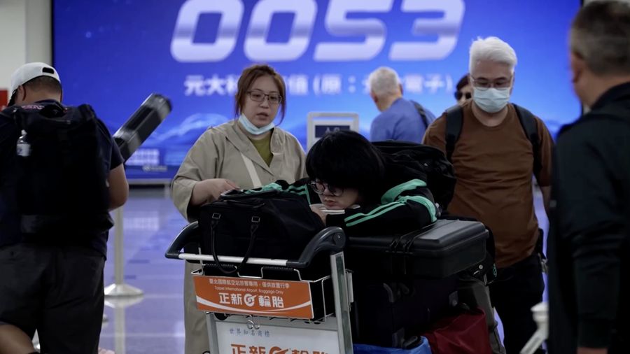 Kementerian Transportasi Taiwan membatalkan seluruh 262 penerbangan domestik pada Jumat, serta lebih dari 350 penerbangan internasional menjelang kedatangan Topan Champi yang diperkirakan membawa angin kencang dan hujan lebat.