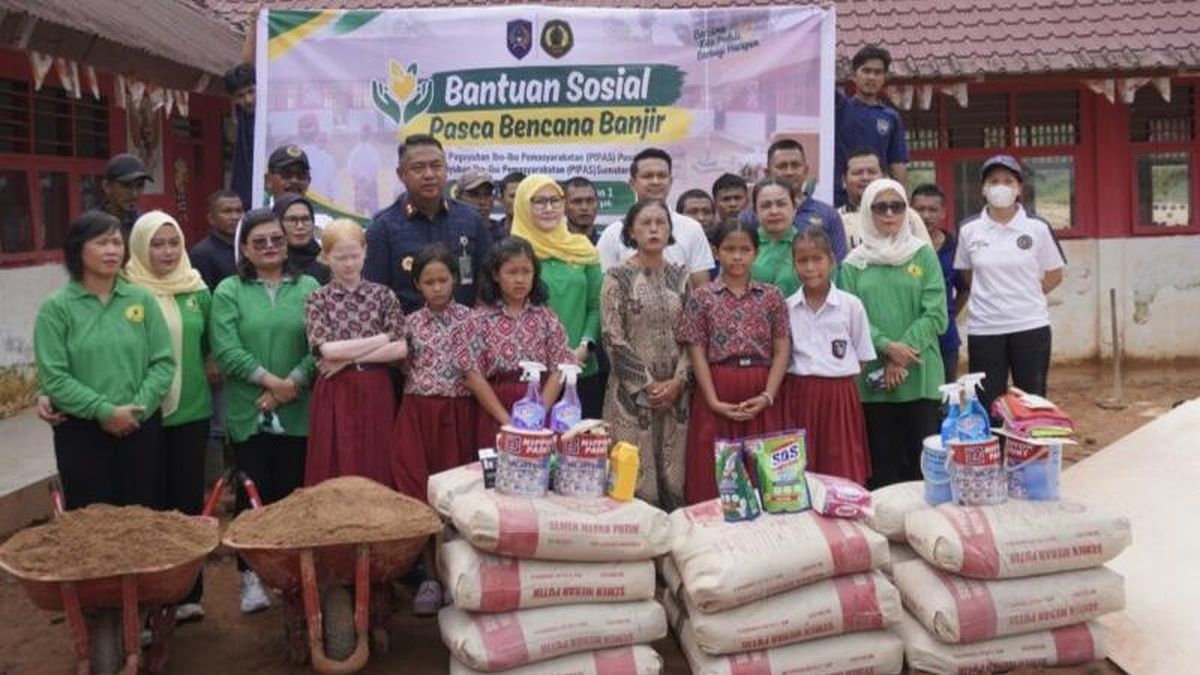 Lapas Sibolga dan Ibu-ibu Ajak Napi Bakti Sosial di SDN Hutanabolon — NadiKabar.com