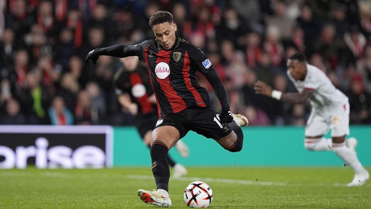 Bola-bola Mati Bournemouth Hancurkan AC Milan — NadiKabar.com