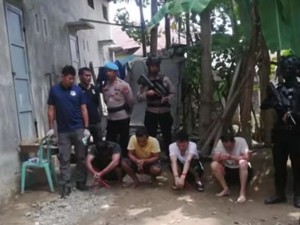 11 Orang Ditangkap Terkait Pabrik Sabu di Pidie, 1,2 Ton Sabu Cair Disita