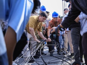 Tata Kota, Pemkot Pekanbaru Sudah Tertibkan 6.225 Meter Kabel Semrawut