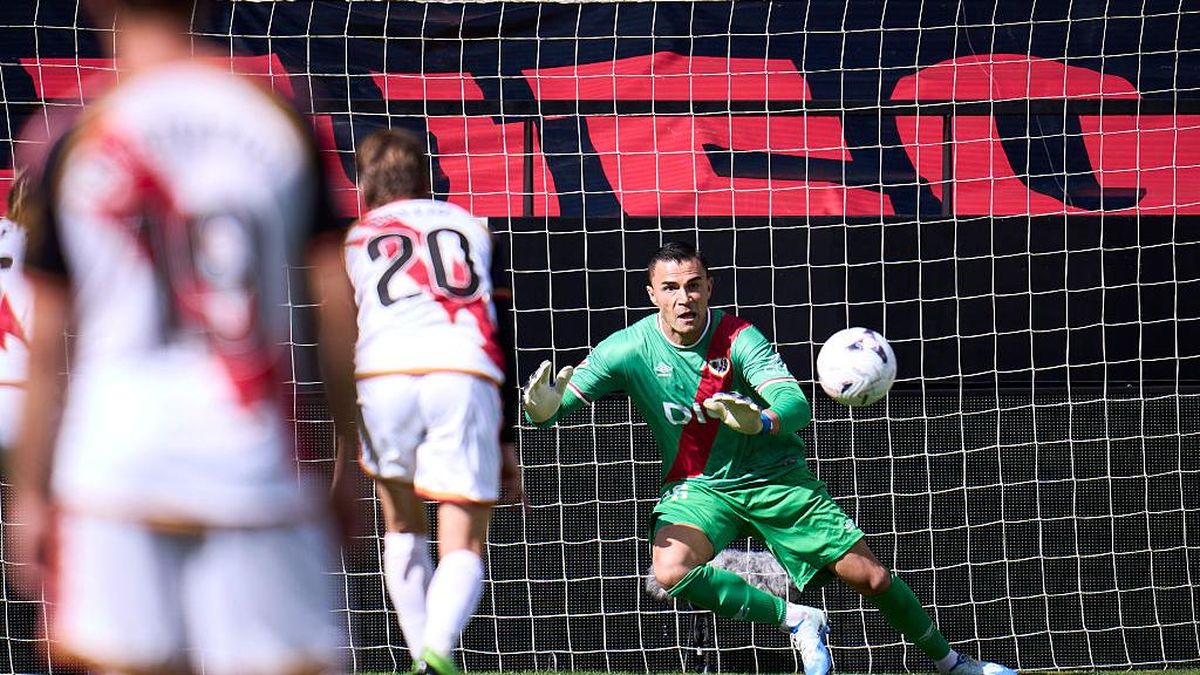 Ilustrasi berita Olahraga: Audero Bobol 2 Kali dari Penalti, Rayo Kalah 0-3 dari Elche
