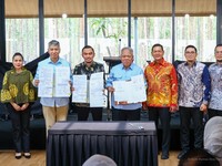 Wujudkan Ekosistem Perkotaan di Nusantara, Otorita IKN Teken PKS KPBU dan Investasi Langsung Swasta Murni