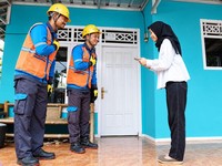 Ilustrasi Petugas PLN memberikan layanan kelistrikan secara langsung kepada pelanggan sebagai upaya perusahaan dalam menghadirkan pelayanan kelistrikan yang cepat, responsif, dan berorientasi pada kepuasan pelanggan. (Dok PT PLN Persro)