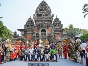 Meriah! Festival Negeri Kami Satukan 38 Provinsi di 1 Panggung