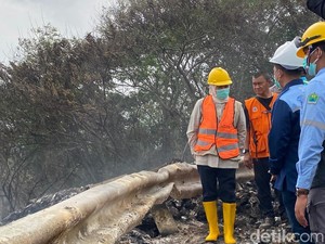 Khofifah Prioritaskan Water Bombing Padamkan Api di Supiturang Malang