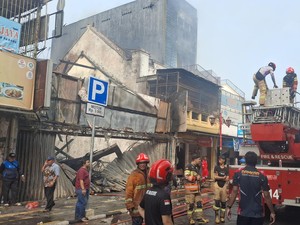 Video Kebakaran di Suryakencana Semalam, Pagi Ini Api Masih Menyala