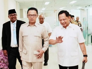 Survei IPO: Amran, Sugiono, hingga Tito Masuk Jajaran Menteri Kinerja Terbaik