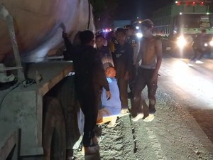 Mekanik di Probolinggo Tewas Terlindas Truk yang Sedang Diperbaiki