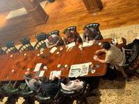 Presiden Prabowo Subianto menerima Gubernur Universitas Republik Indonesia (URI) Marsekal TNI (Purn.) Donny Ermawan Taufanto di kediaman Hambalang, Jawa Barat, Minggu, 25/10. (Instagram/Sekretariat.Kabinet)