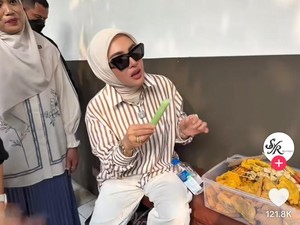 Syahrini Jajan Es Mambo hingga Makanan Terbaik Pengontrol Gula Darah Pria