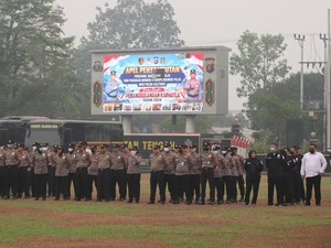 100 Personel Brimob Mabes Polri Dikerahkan Tangani Karhutla Kalteng