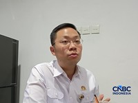 Direktur Jenderal Perkeretaapian Kemenhub Allan Tandiono saat diskusi Forwahub di Jakarta, Senin (26/10/2026). (CNBC Indonesia/Martyasari Rizky)