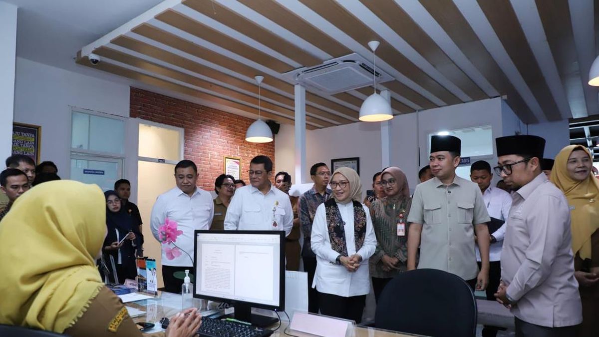 Ilustrasi berita Nasional: Integrasikan 279 Layanan, MPP Jember Permudah Akses Pelayanan Publik