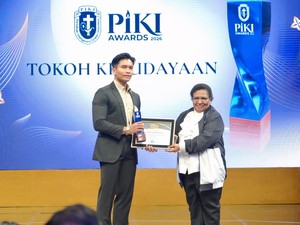 Wamendagri Ribka Serahkan Penghargaan Tokoh Kebudayaan PIKI Awards 2026