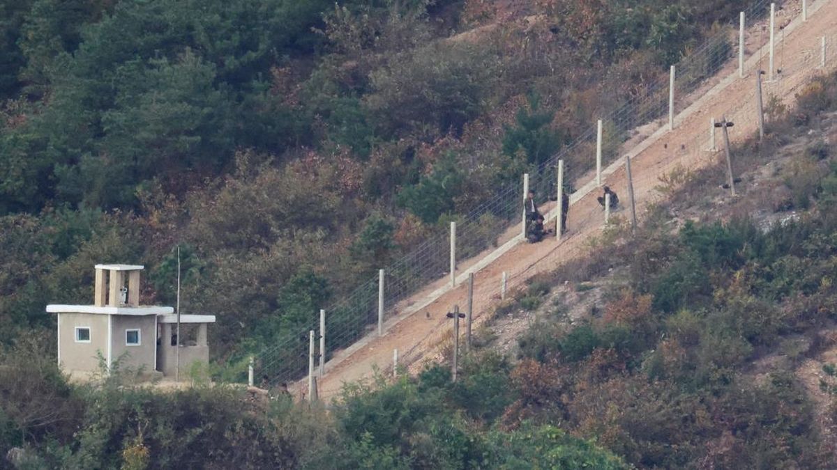 Memanas, Korea Utara Pamer Howitzer di Perbatasan Korea Selatan — NadiKabar.com