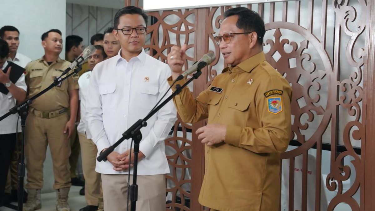 Menko PMK Puji Satgas PRR Pulihkan Wilayah Terdampak Bencana Sumatera — NadiKabar.com