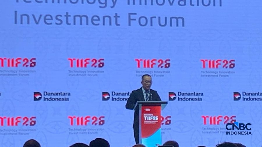 Menteri Pendidikan Tinggi, Sains, dan Teknologi, Brian Yuliarto, dalam Danantara Technology Innovation Investment Forum 2026, di Jakarta, Senin (26/10/2026). (CNBC Indonesia/Novina Putri Bestari)