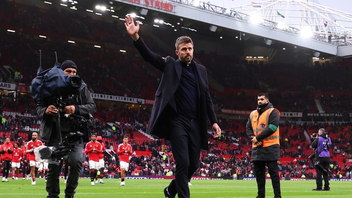 Masih Didukung Suporter MU, Carrick: Perasaan Ini Campur Aduk — NadiKabar.com