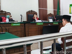 Amuk Rohman Bunuh Pengedar Sabu di Surabaya yang Cabuli Adiknya