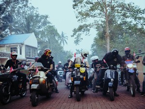 Unik, Motor Kustom Touring Bareng Sunset Ride di Sulawesi