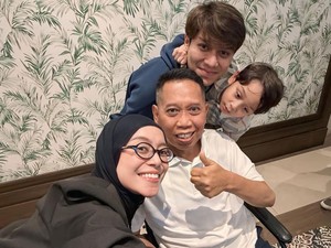 Potret Bahagia Lesti Kejora dan Billar Akhirnya Bisa Bertemu Tukul Bawa Anak