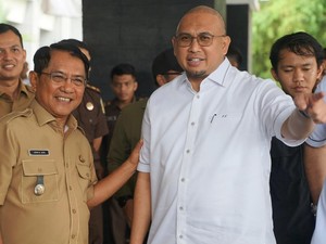 Andre Rosiade Tak Kenal Batas Dapil, Bupati Padang Pariaman: Rugi Tak Dukung Idenya