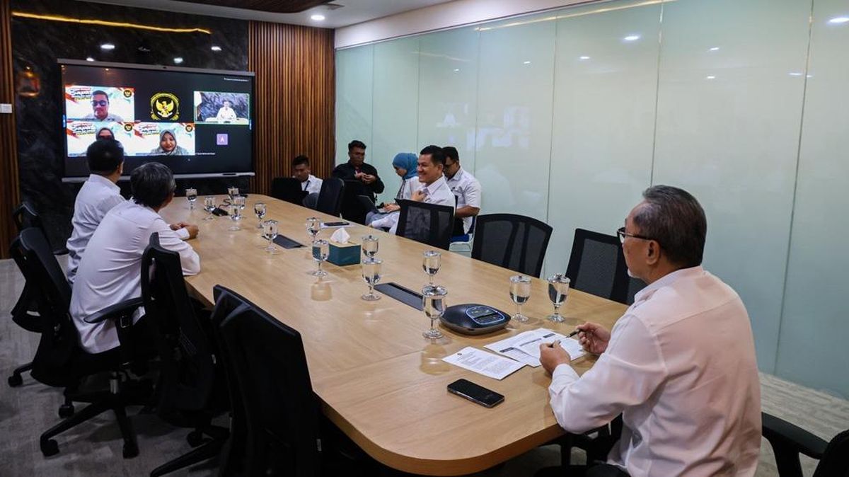 Zulhas Dialog dengan 26 Ribu Manajer KDKMP, Pantau Operasional-Kendala — NadiKabar.com