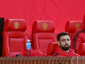 Amorim Pantau Situasi Bruno Fernandes di MU