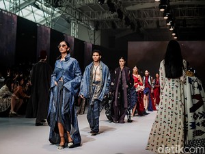 Video: Deretan Tas Unik dan Mewah di Jakarta Fashion Week 2027