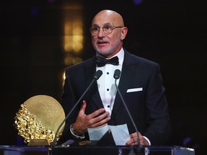 Ballon dOr: Luis de la Fuente Pelatih Terbaik 2026