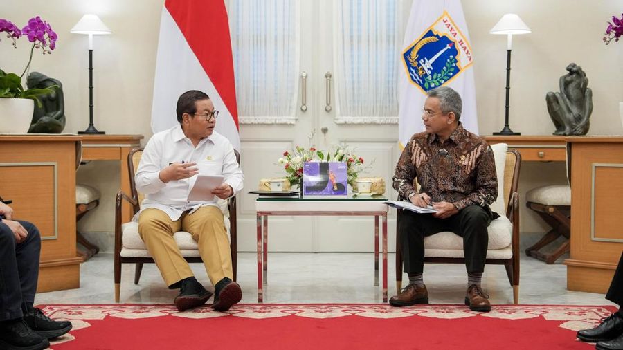 Menteri Keuangan, Pak Suahasil, berkunjung ke Balai Kota Jakarta, Selasa (27/10/2026). (Tangkapan layar @pramonoanungw)