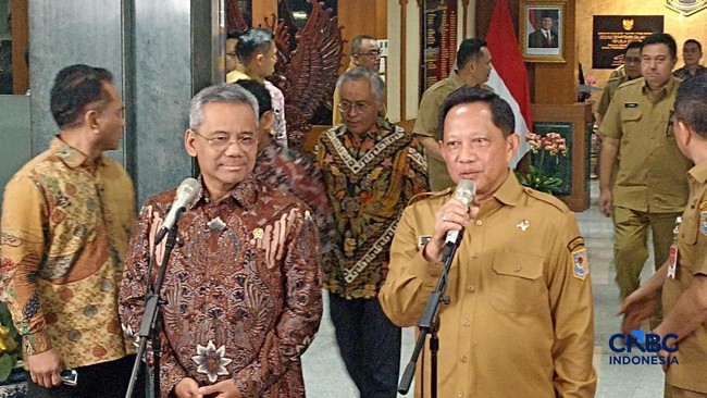 Menkeu dan Mendagri Rapat Dua Jam Bahas Insentif Rp1 Triliun untuk Daerah