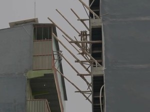 Walkot Eri Hentikan Pembangunan Kos 6 Lantai di Benowo, Ini Alasannya