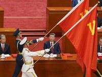 Presiden China Xi Jinping (duduk, urutan ke-2 dari kiri) menghadiri upacara peringatan 105 tahun berdirinya Partai Komunis Tiongkok di Balai Agung Rakyat di Beijing pada 1 Juli 2026. (Kyodo via Reuters Connect/)
